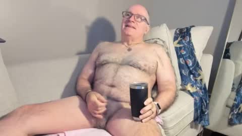 Snapshot of dantes_lion chatting on 10/29/25, 06:59 Mark online show from 10/29/25, 06:59