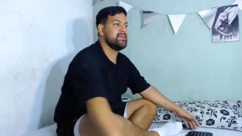 Snapshot of dantevitorio_873 chatting on 12/16/25, 11:26 dantevitorio 873 online show from 12/16/25, 11:26