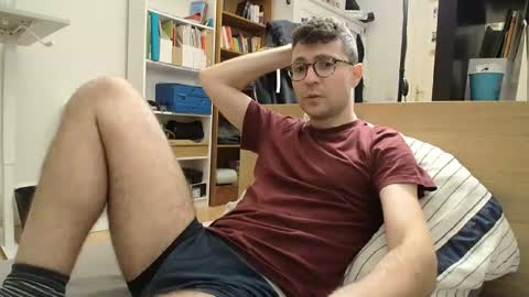 Snapshot of dantheman233 chatting on 09/29/25, 10:36 Daniel online show from 09/29/25, 10:36