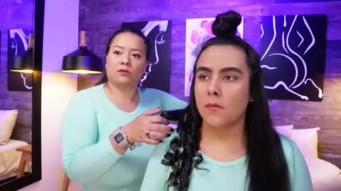 Dany And Alexa online show from 10/22/25, 01:11