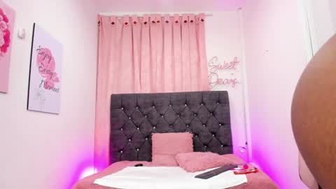 hi im DanyBest Squirter here on cb online show from 12/25/24, 06:52