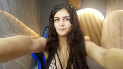 Dany online show from 09/19/25, 01:34