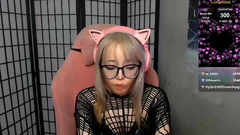 Snapshot of danyelleeyermann chatting on 06/09/26, 01:01 danyelleeyermann online show from 06/09/26, 01:01