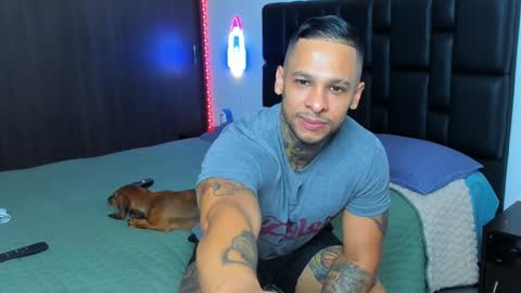 danyfitguy_ online show from 01/28/25, 12:26