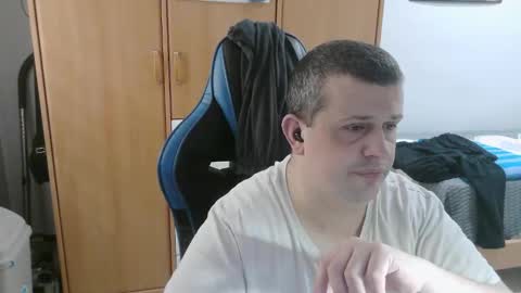Snapshot of danysanchez1981 chatting on 03/23/26, 02:43 danysanchez1981 online show from 03/23/26, 02:43