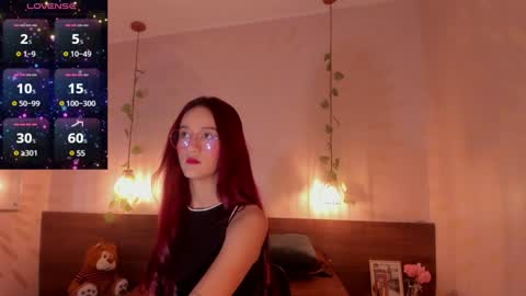 Daphne online show from 12/30/24, 11:37