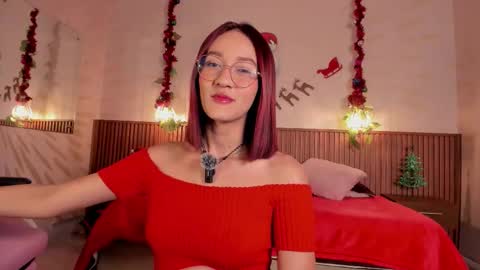 Daphne online show from 12/23/25, 03:15