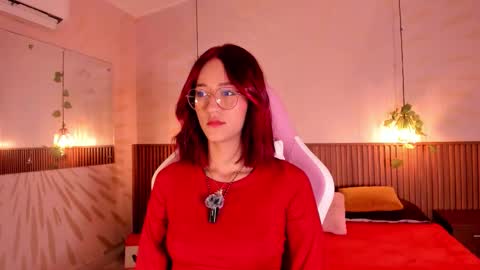 Daphne online show from 01/07/26, 03:09