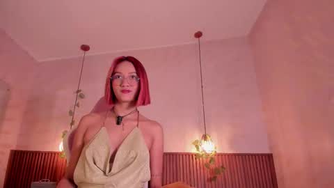 Daphne online show from 03/10/26, 03:11