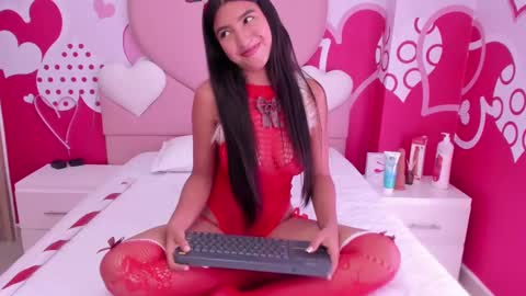 Daphne  online show from 12/24/24, 02:12