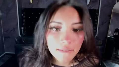 daphne_nicole_b online show from 07/28/26, 01:21