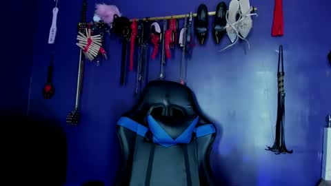 daphneandrade online show from 10/10/25, 01:21