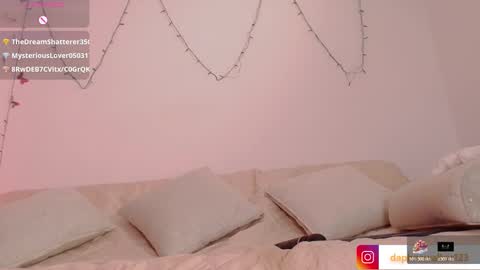 Daphne online show from 12/21/25, 11:50