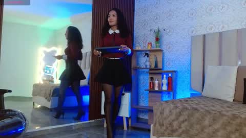 Snapshot of daphnne_tay chatting on 11/14/25, 03:16 dhapnne online show from 11/14/25, 03:16