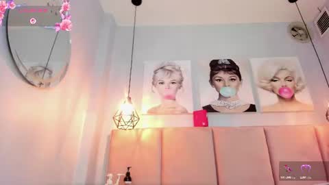    online show from 06/12/26, 02:21