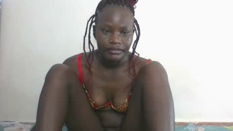 ESTHER online show from 02/12/25, 07:44