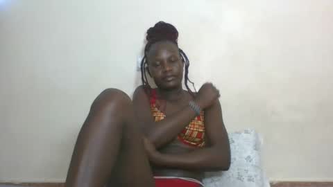 ESTHER online show from 02/12/25, 10:46
