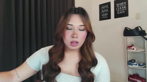 Snapshot of darcy_world chatting on 09/16/25, 09:16 DARCY online show from 09/16/25, 09:16