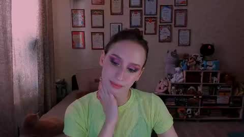 Darcy Siren online show from 02/06/25, 09:22