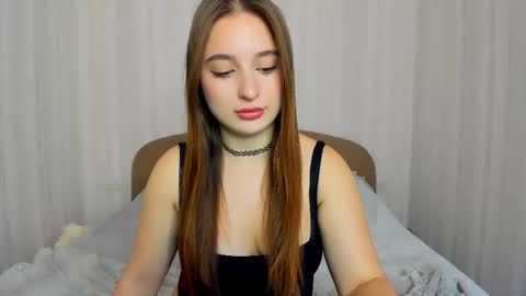 daria_de_luxe online show from 10/30/25, 08:20
