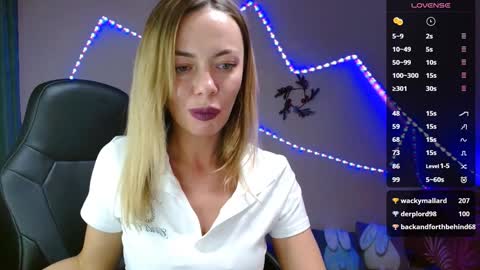 Snapshot of daria_spring chatting on 01/05/25, 12:42 Daria online show from 01/05/25, 12:42