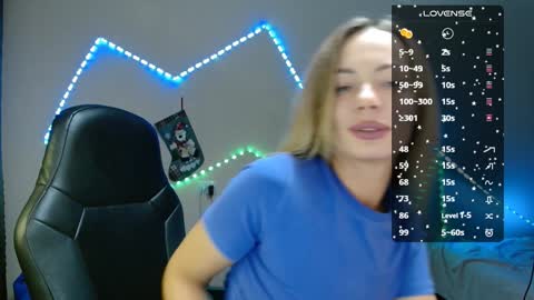 Snapshot of daria_spring chatting on 01/20/25, 06:43 Daria online show from 01/20/25, 06:43