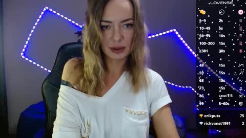 Snapshot of daria_spring chatting on 02/18/25, 06:04 Daria online show from 02/18/25, 06:04
