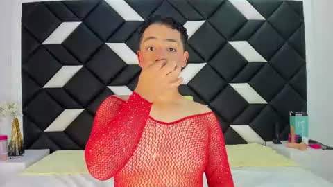 Snapshot of darian_laforteza chatting on 07/10/26, 06:54 Darian online show from 07/10/26, 06:54