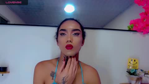 Snapshot of darianna_atehortua chatting on 02/27/26, 04:45 Dary online show from 02/27/26, 04:45