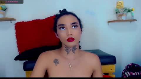 Snapshot of darianna_atehortua chatting on 03/05/26, 11:23 Dary online show from 03/05/26, 11:23