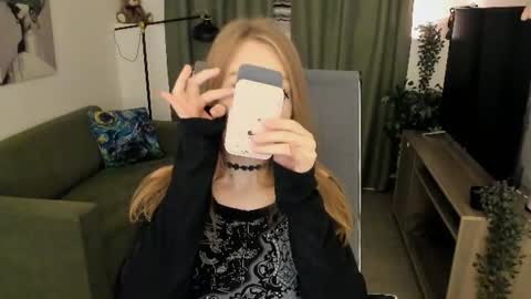 Daria Tate online show from 07/07/26, 11:47