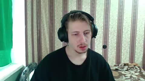 darienlarge online show from 10/20/25, 09:21