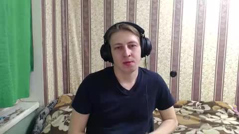 darienlarge online show from 10/22/25, 06:18