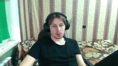 darienlarge online show from 12/03/25, 10:24