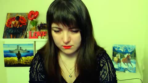 Snapshot of darina_m_ chatting on 02/21/26, 04:46 Darina online show from 02/21/26, 04:46