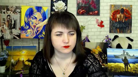 Snapshot of darina_m_ chatting on 03/22/26, 05:33 Darina online show from 03/22/26, 05:33