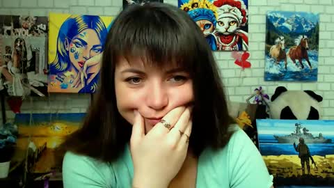 Snapshot of darina_m_ chatting on 04/21/26, 03:35 Darina online show from 04/21/26, 03:35