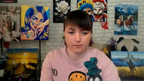 Snapshot of darina_m_ chatting on 04/29/26, 04:49 Darina online show from 04/29/26, 04:49