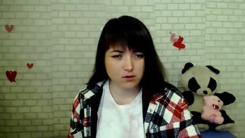 Snapshot of darina_m_ chatting on 05/08/26, 04:40 Darina online show from 05/08/26, 04:40