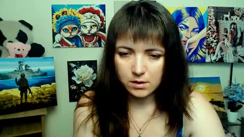 Snapshot of darina_m_ chatting on 05/17/26, 05:05 Darina online show from 05/17/26, 05:05