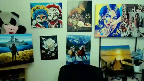Snapshot of darina_m_ chatting on 05/24/26, 04:17 Darina online show from 05/24/26, 04:17