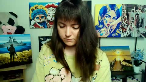 Snapshot of darina_m_ chatting on 05/28/26, 05:05 Darina online show from 05/28/26, 05:05