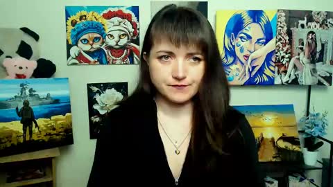 Snapshot of darina_m_ chatting on 05/29/26, 04:32 Darina online show from 05/29/26, 04:32