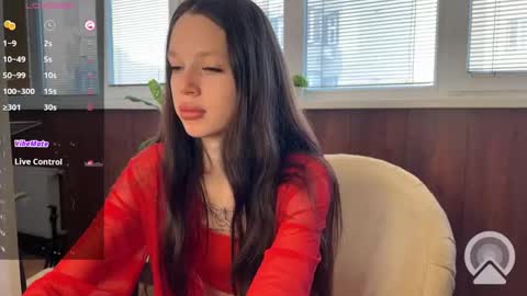 Snapshot of darina_night chatting on 03/12/25, 05:24 Darina Night online show from 03/12/25, 05:24