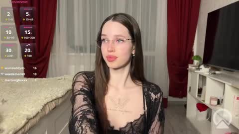 Snapshot of darina_night chatting on 04/16/26, 09:15 Darina Night online show from 04/16/26, 09:15