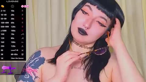 Snapshot of dario_doll_ chatting on 03/16/26, 05:44 Daria online show from 03/16/26, 05:44