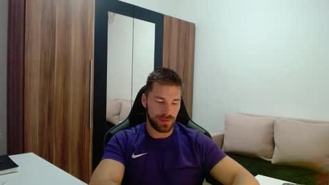 Snapshot of darius_94 chatting on 01/14/26, 05:24 darius_94 online show from 01/14/26, 05:24