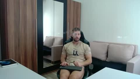Snapshot of darius_94 chatting on 03/19/26, 07:23 darius_94 online show from 03/19/26, 07:23