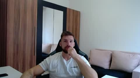 Snapshot of darius_94 chatting on 03/30/26, 06:47 darius_94 online show from 03/30/26, 06:47