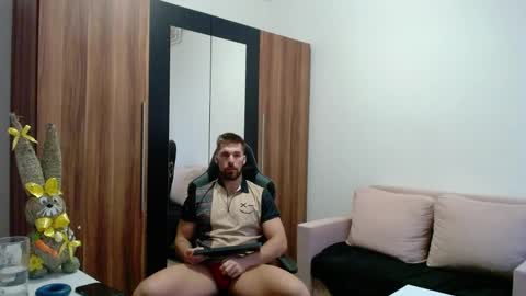 Snapshot of darius_94 chatting on 04/06/26, 04:46 darius_94 online show from 04/06/26, 04:46